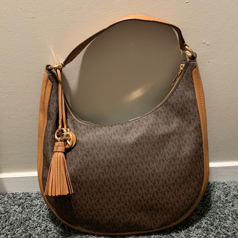 Micheal Kors handbag
